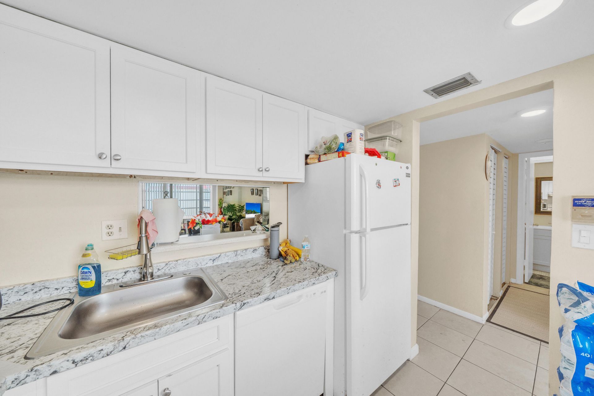 3001 NW 48th Avenue, Unit 439, Lauderdale Lakes, FL 33313 Photo
