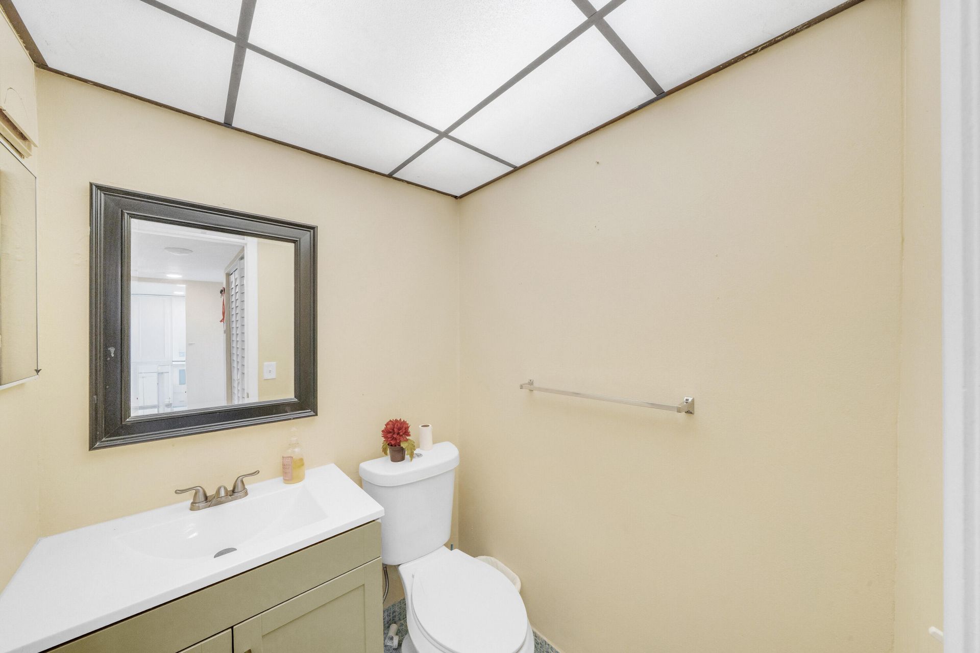 3001 NW 48th Avenue, Unit 439, Lauderdale Lakes, FL 33313 Photo
