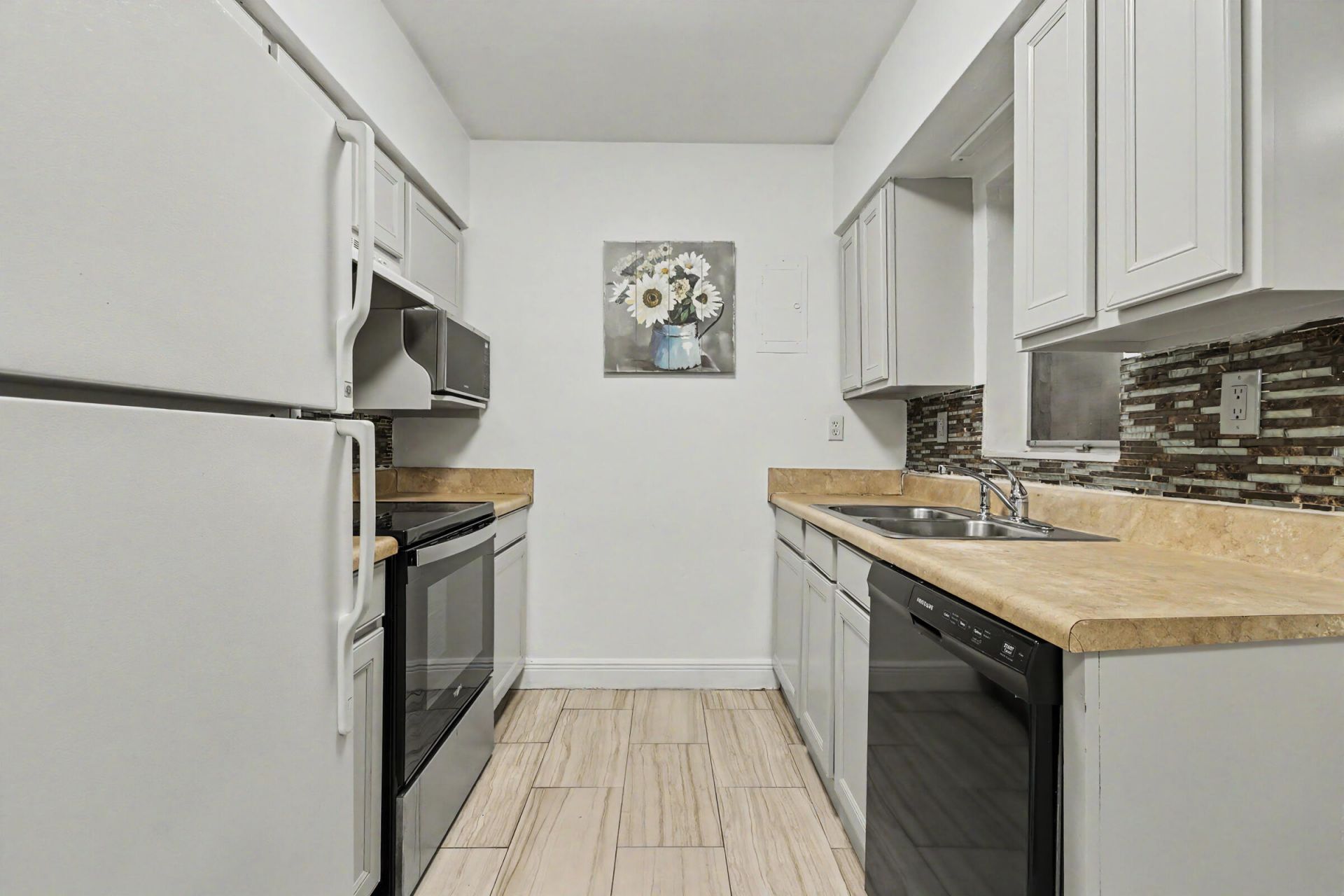 604 NE 14th Place, Fort Lauderdale, FL 33304 Photo