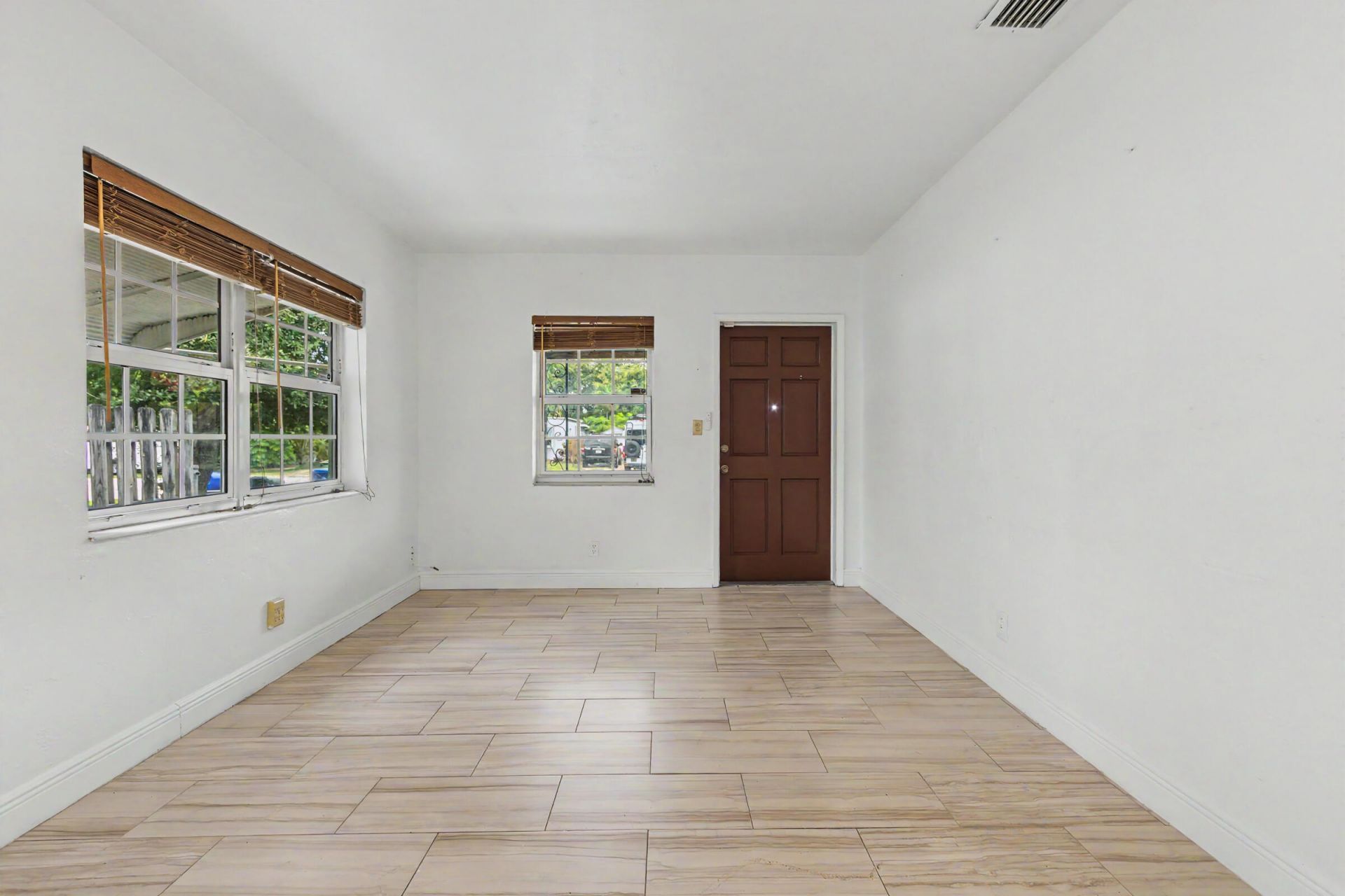 604 NE 14th Place, Fort Lauderdale, FL 33304 Photo