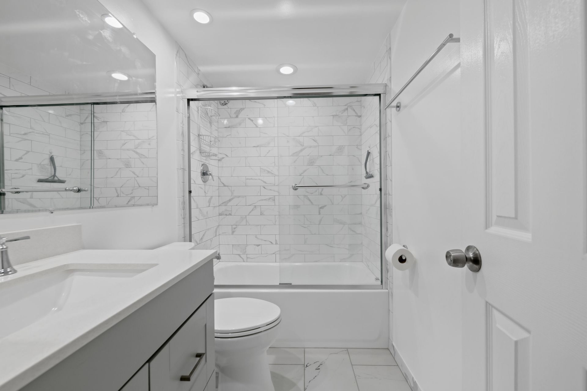 720 Orton Avenue, Unit 402, Fort Lauderdale, FL 33304 Photo