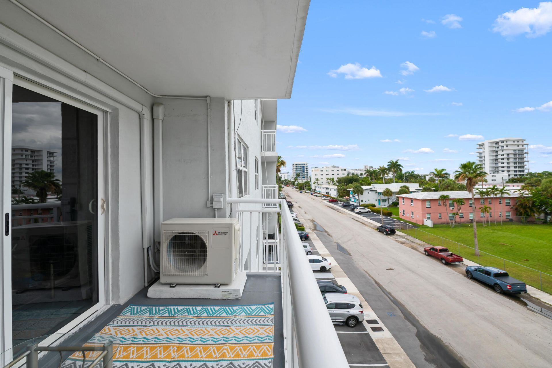 720 Orton Avenue, Unit 402, Fort Lauderdale, FL 33304 Photo