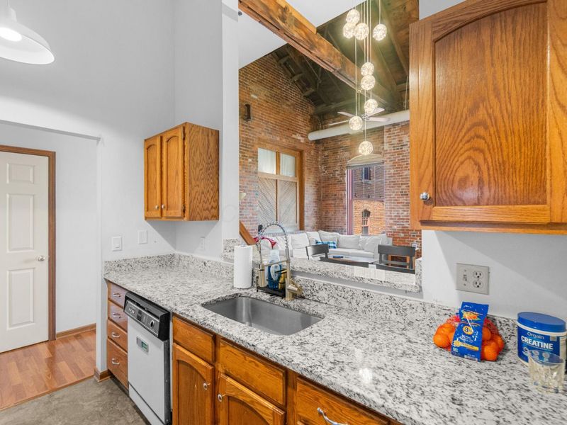 544 S Front, Unit 314, Columbus, OH 43215 Photo 20