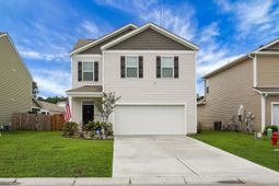 402 Eastern Pine Drive photo 4