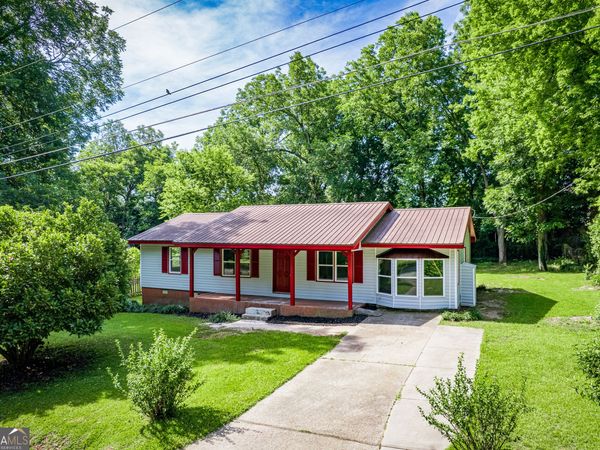 214 Oak Ridge Drive, Byron, GA 31008