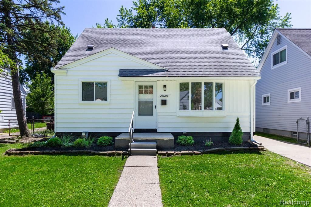 23604 Deziel Street, Saint Clair Shores, MI 48082 Main Photo