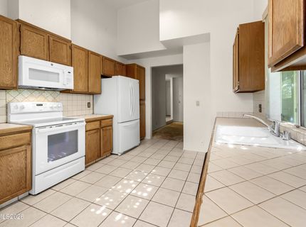 2384 Silver Ridge Drive, Reno, NV 89509 Photo