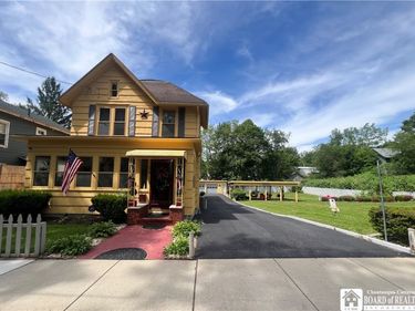 18 W 10th Street, Jamestown, NY 14701