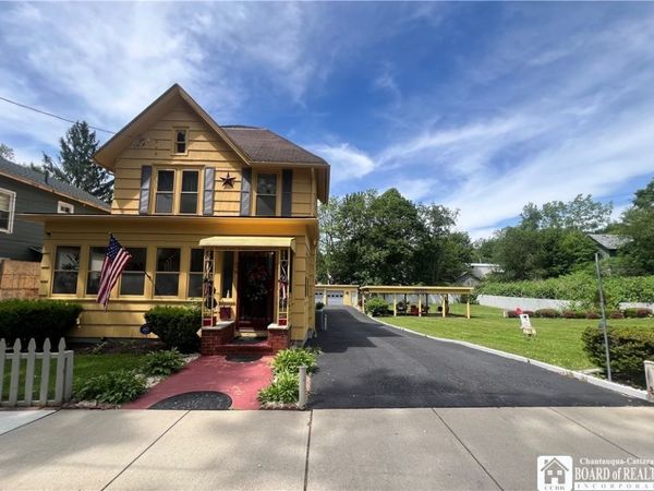 18 W 10th Street, Jamestown, NY 14701