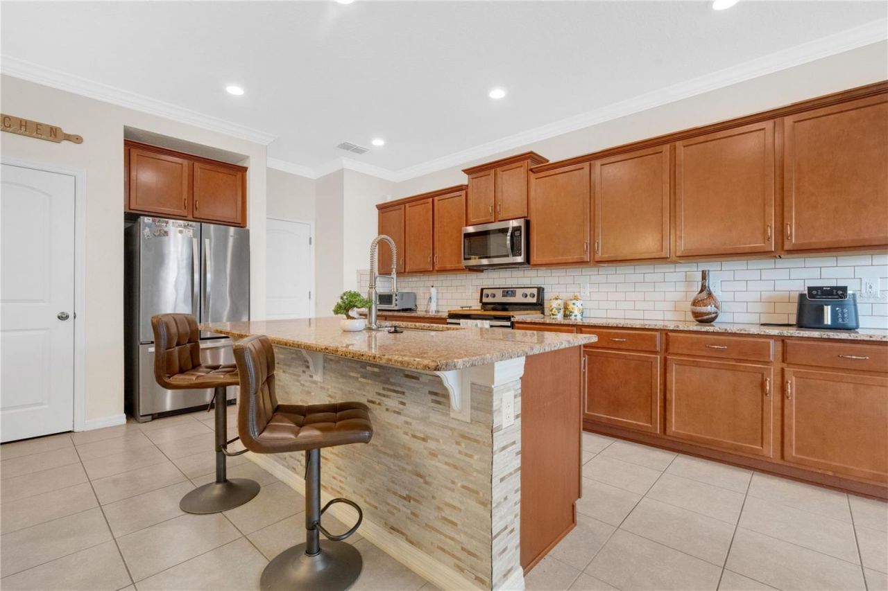 11511 Southern Creek Drive, Gibsonton, FL 33534 Photo