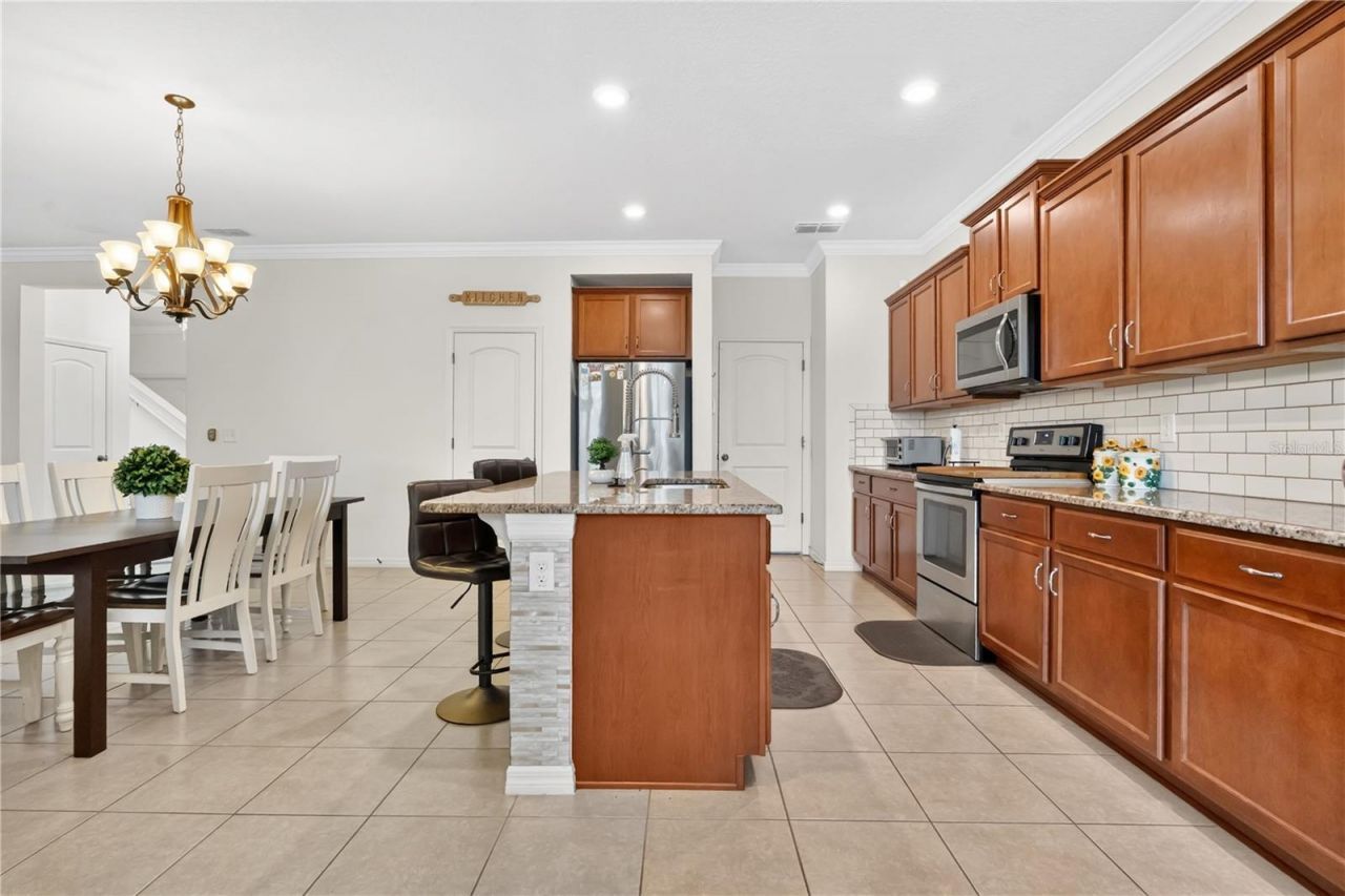 11511 Southern Creek Drive, Gibsonton, FL 33534 Photo