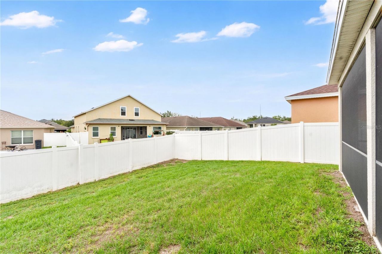 11511 Southern Creek Drive, Gibsonton, FL 33534 Photo