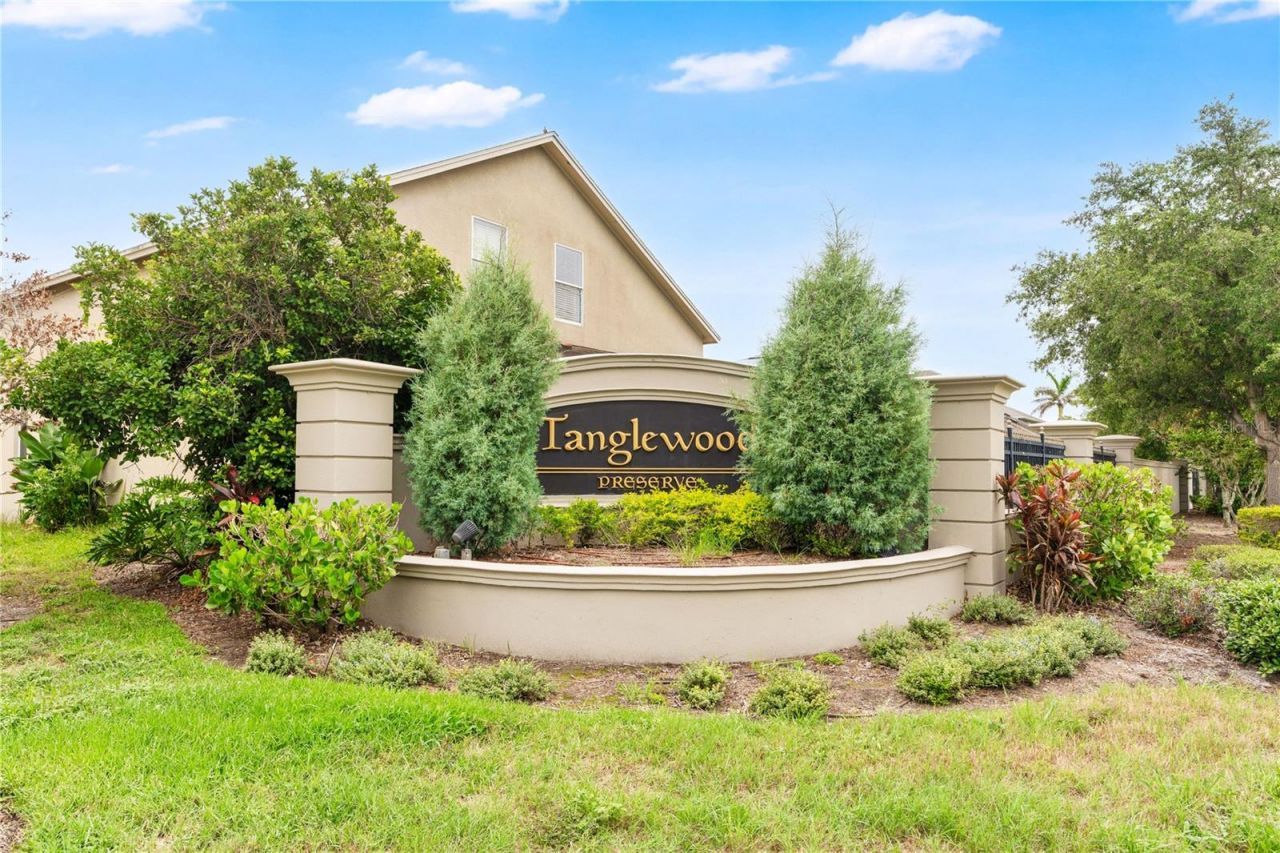 11511 Southern Creek Drive, Gibsonton, FL 33534 Photo