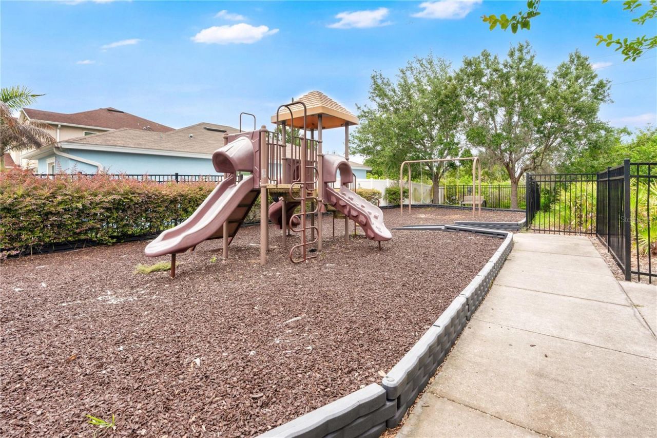 11511 Southern Creek Drive, Gibsonton, FL 33534 Photo