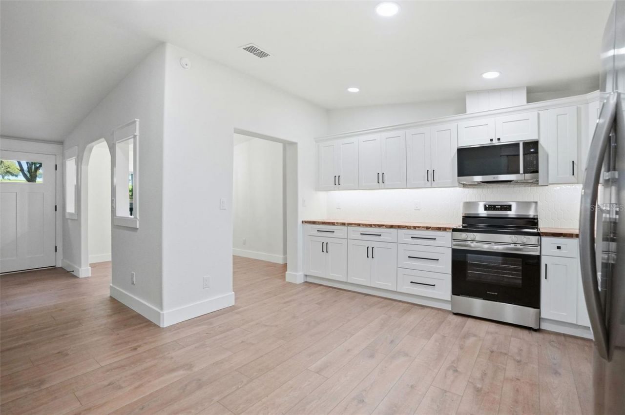28470 Soaring Hawk Lane, Brooksville, FL 34602 Photo