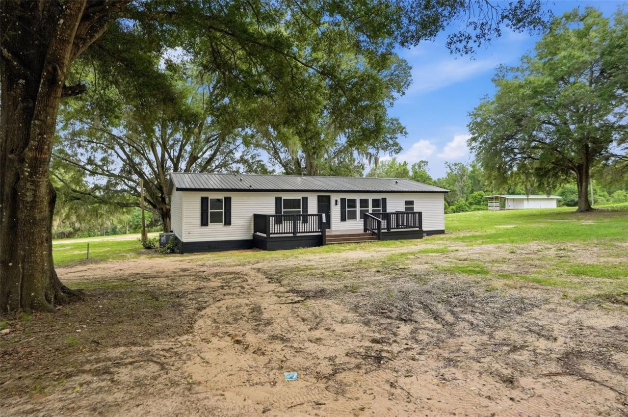 28470 Soaring Hawk Lane, Brooksville, FL 34602 Photo