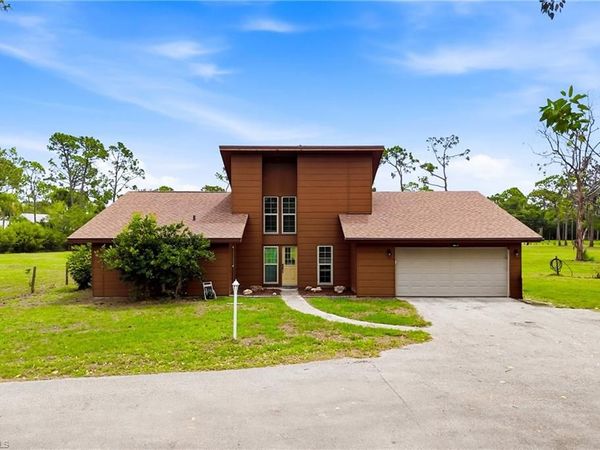 17140 Pleasure RD, CAPE CORAL, FL 33909