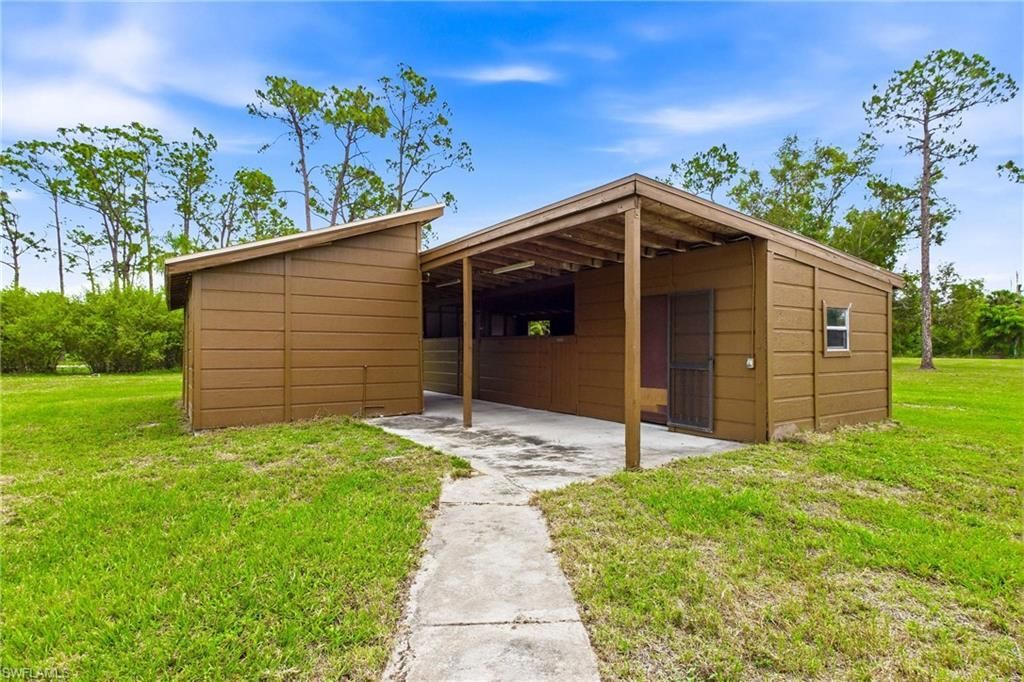 17140 Pleasure Rd, Cape Coral, FL 33909 Photo