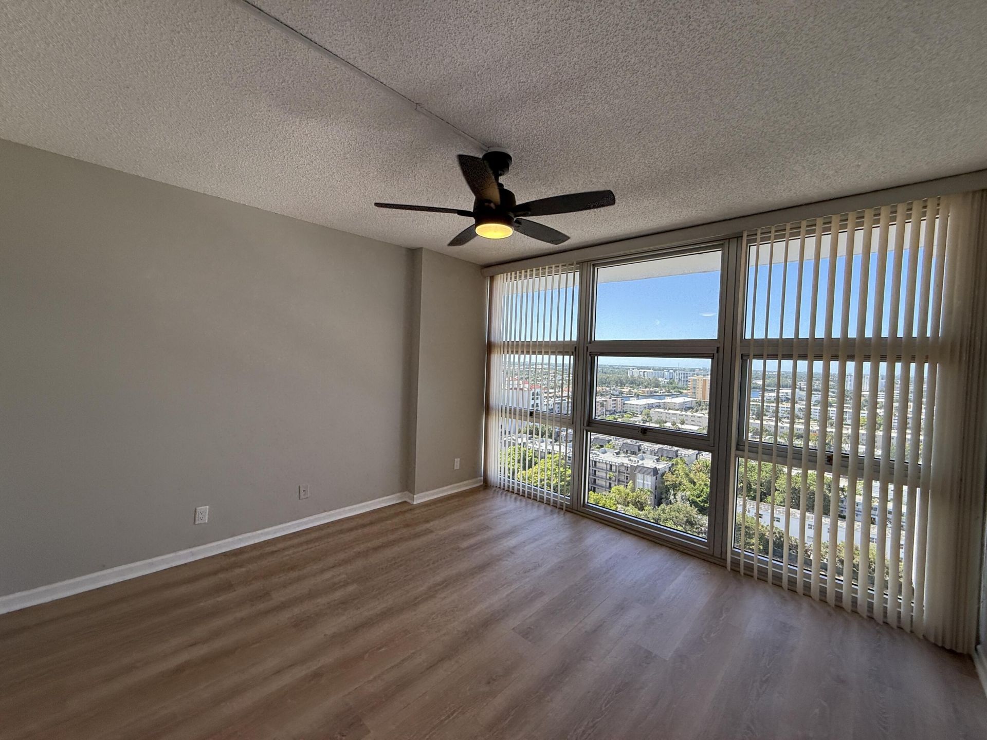 531 N Ocean Boulevard, Unit 1805, Pompano Beach, FL 33062 Photo