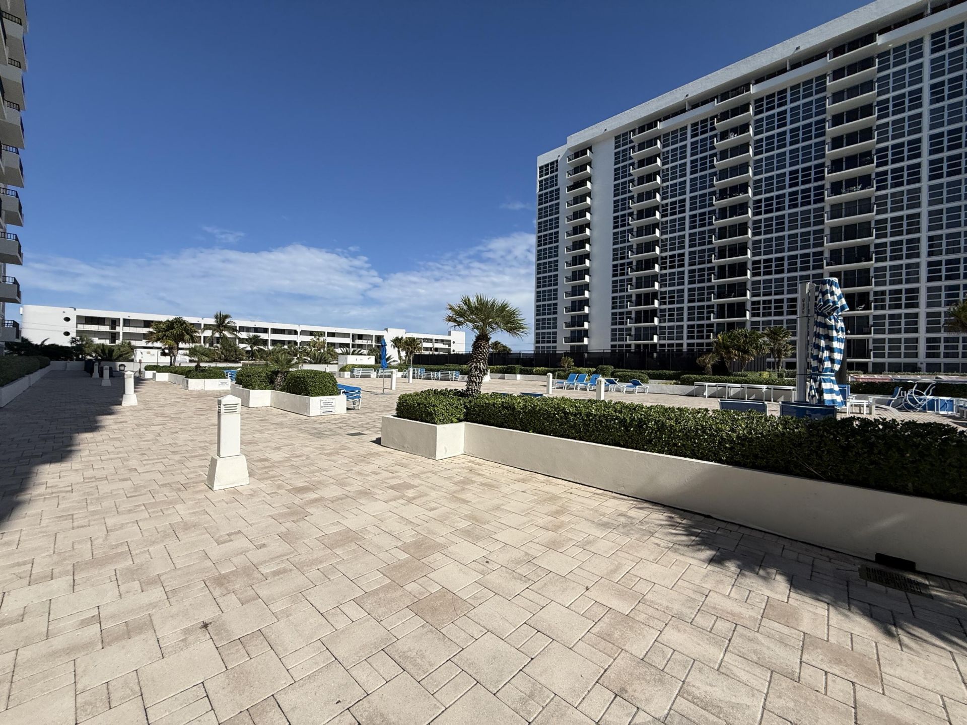 531 N Ocean Boulevard, Unit 1805, Pompano Beach, FL 33062 Photo