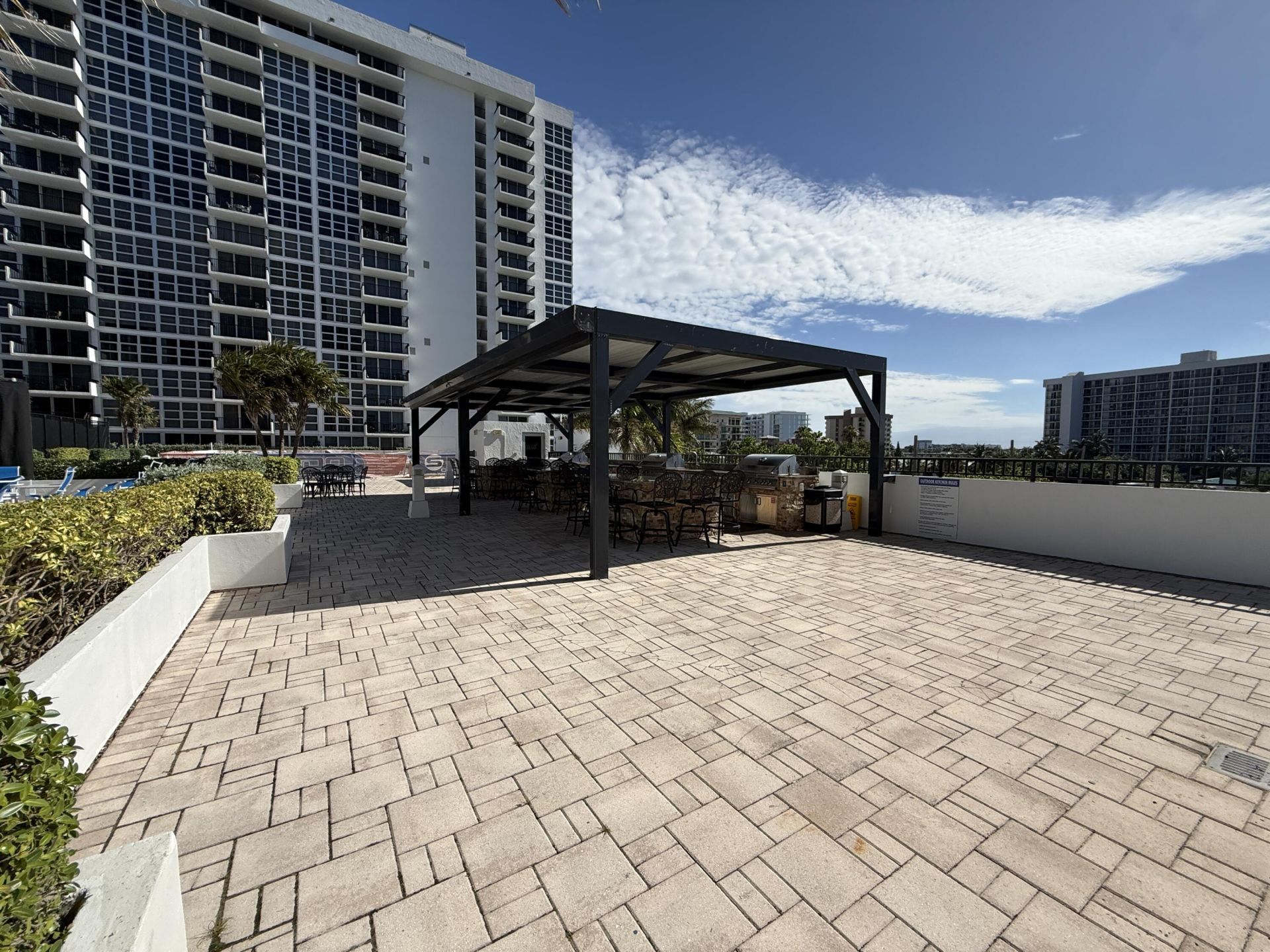 531 N Ocean Boulevard, Unit 1805, Pompano Beach, FL 33062 Photo