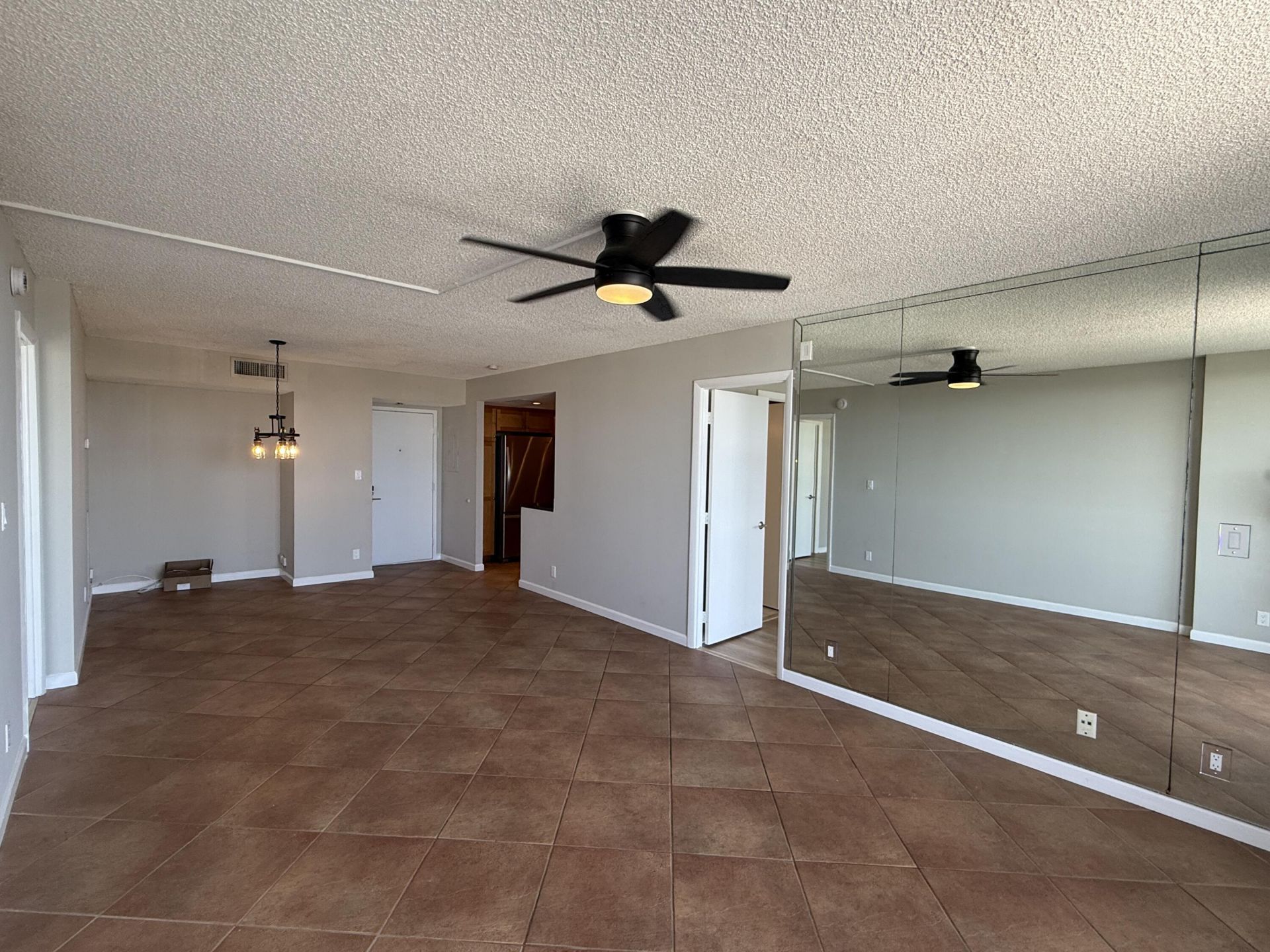 531 N Ocean Boulevard, Unit 1805, Pompano Beach, FL 33062 Photo