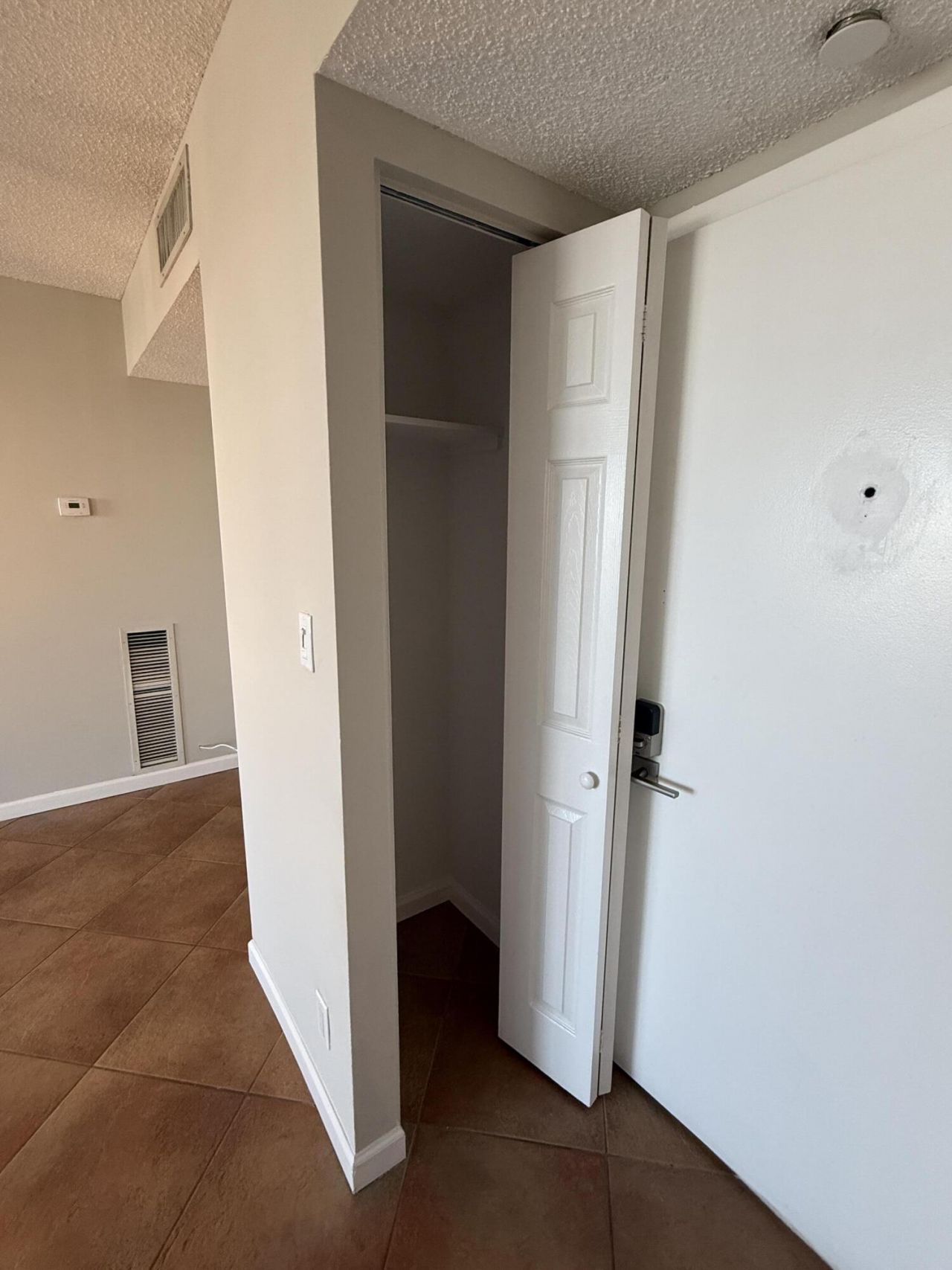 531 N Ocean Boulevard, Unit 1805, Pompano Beach, FL 33062 Photo