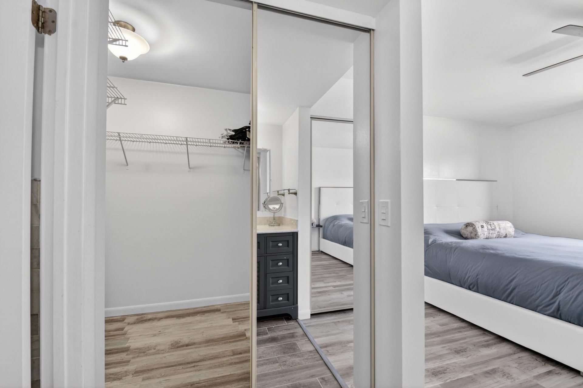 3516 Whitehall Drive, Unit 301, West Palm Beach, FL 33401 Photo