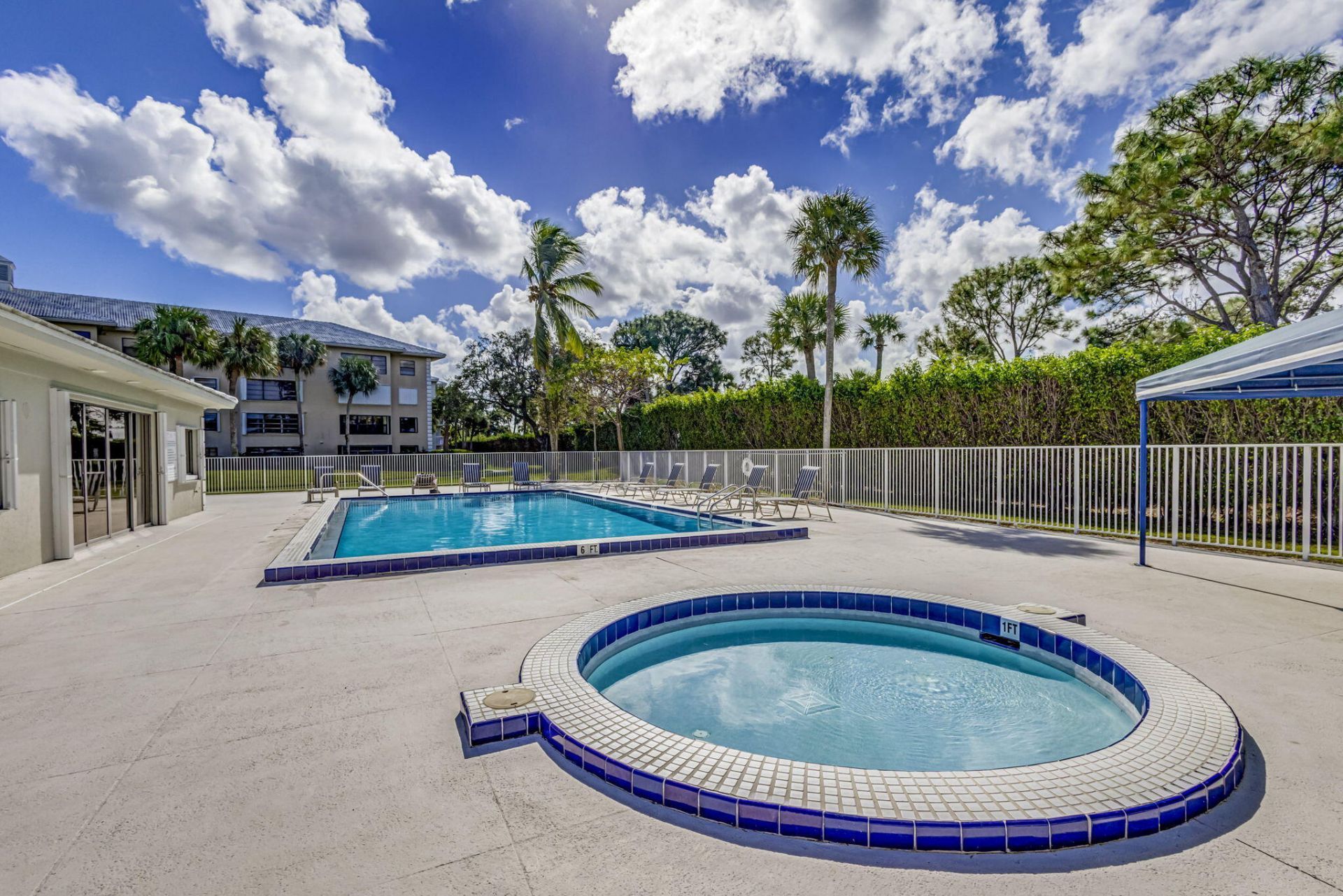 3516 Whitehall Drive, Unit 301, West Palm Beach, FL 33401 Photo
