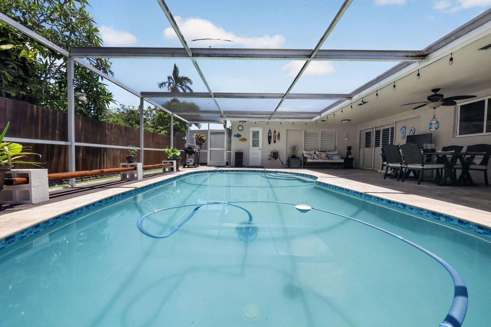 311 NW 93rd Terrace, Pembroke Pines, FL 33024 Photo