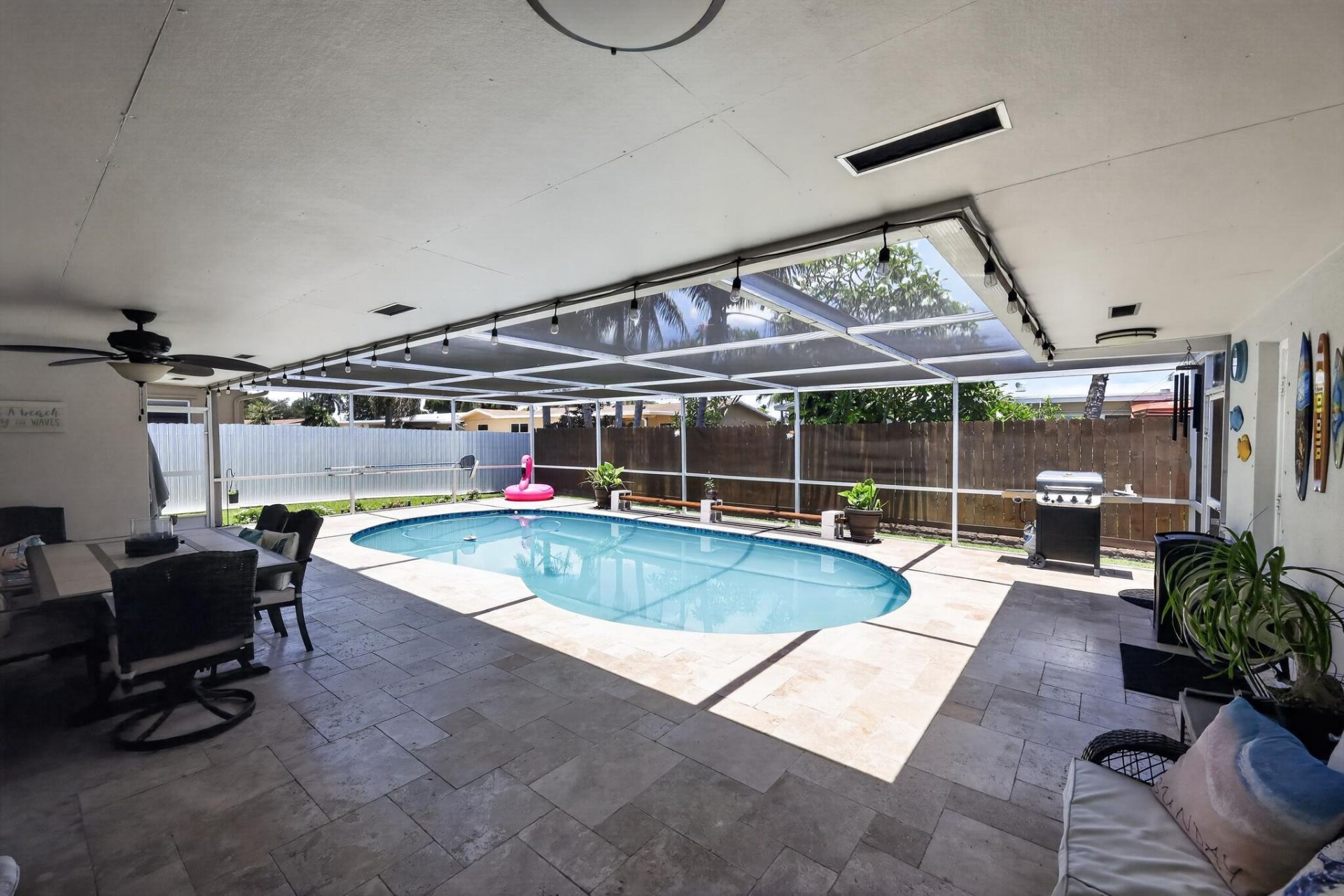 311 NW 93rd Terrace, Pembroke Pines, FL 33024 Photo