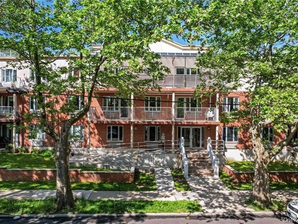 6434 Grand Central Parkway , Unit 2B, Forest Hills, NY 11375