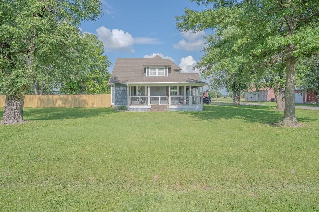 401 2nd Street, Uniontown, KS 66779 Main Photo