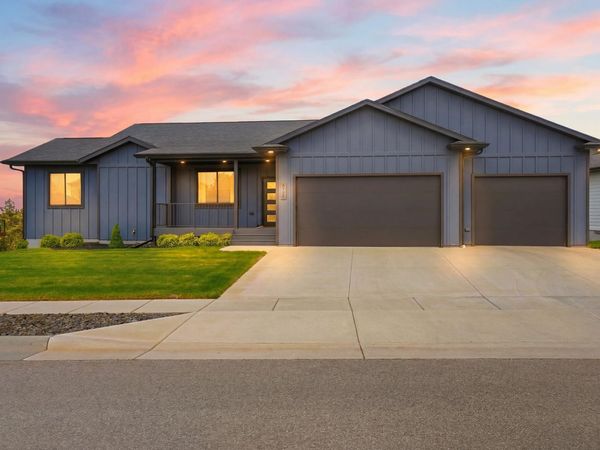 5924 Cloud Peak Drive, Rapid City, SD 57702