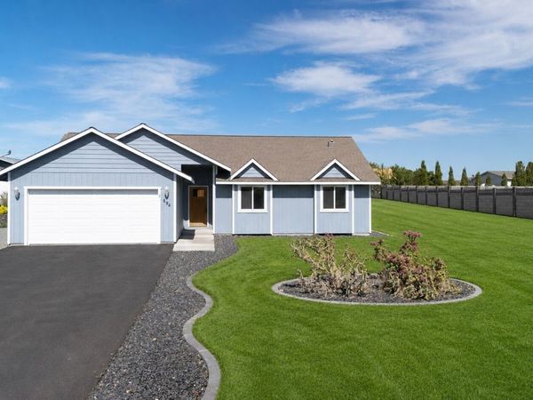 894 Desert Aire Drive SW, Mattawa, WA 99349