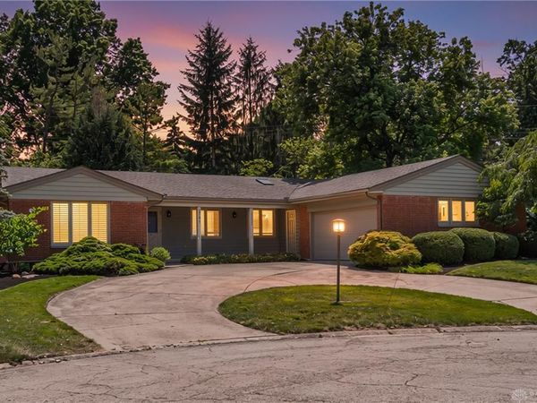 3141 Grist Mill Court, Kettering, OH 45409