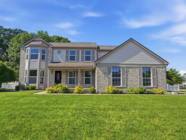 44890 Greenwood Drive, Belleville, MI 48111