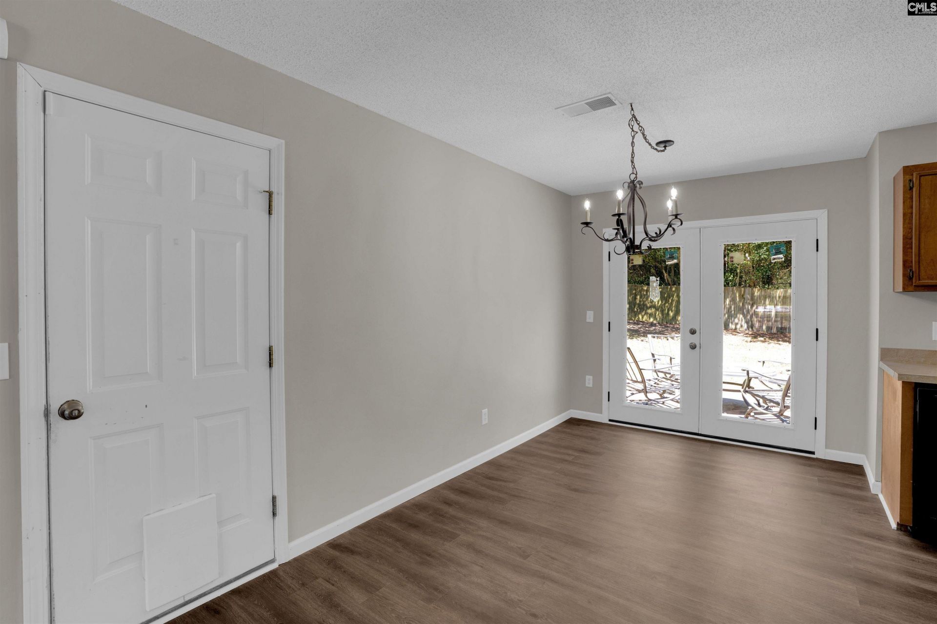 900 Watts Hill Road Photo 12
