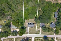900 Watts Hill Road photo 4