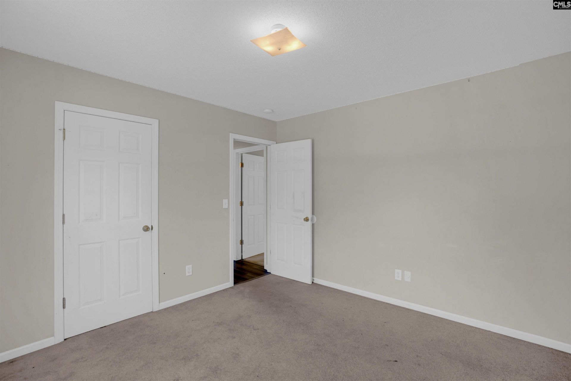 900 Watts Hill Road Photo 24
