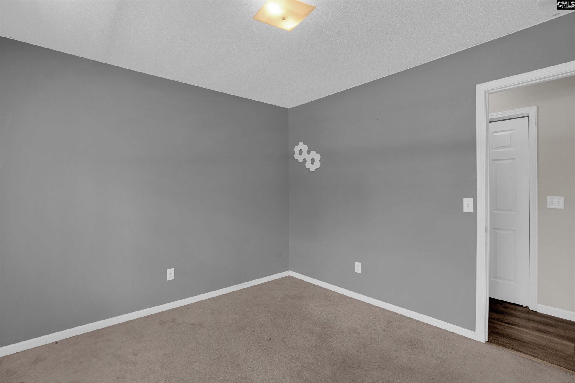 900 Watts Hill Road Photo 27