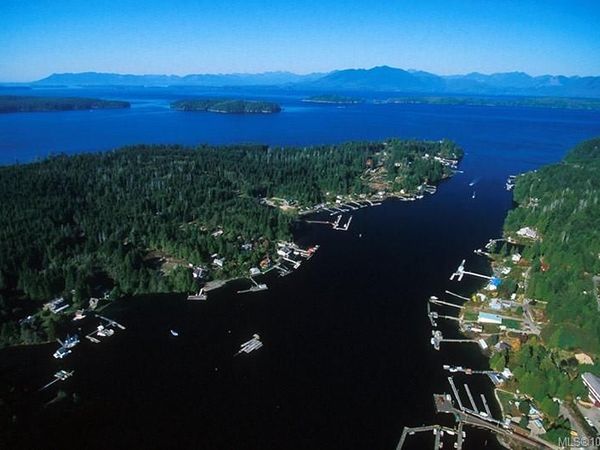 Lot D Cape Beale Trail , Bamfield, BC V0R 1B0