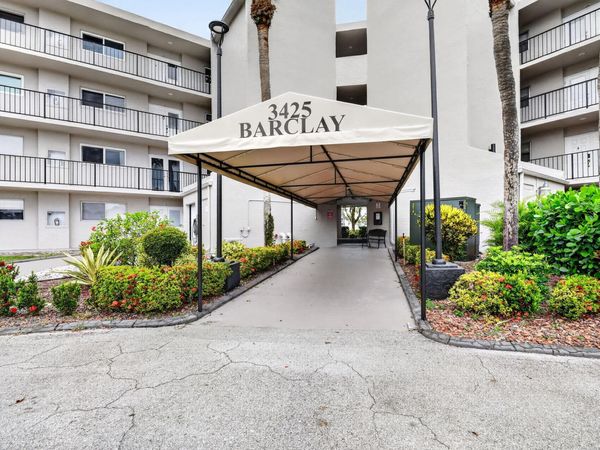 3425 Via Poinciana, Unit 403, Lake Worth, FL 33467