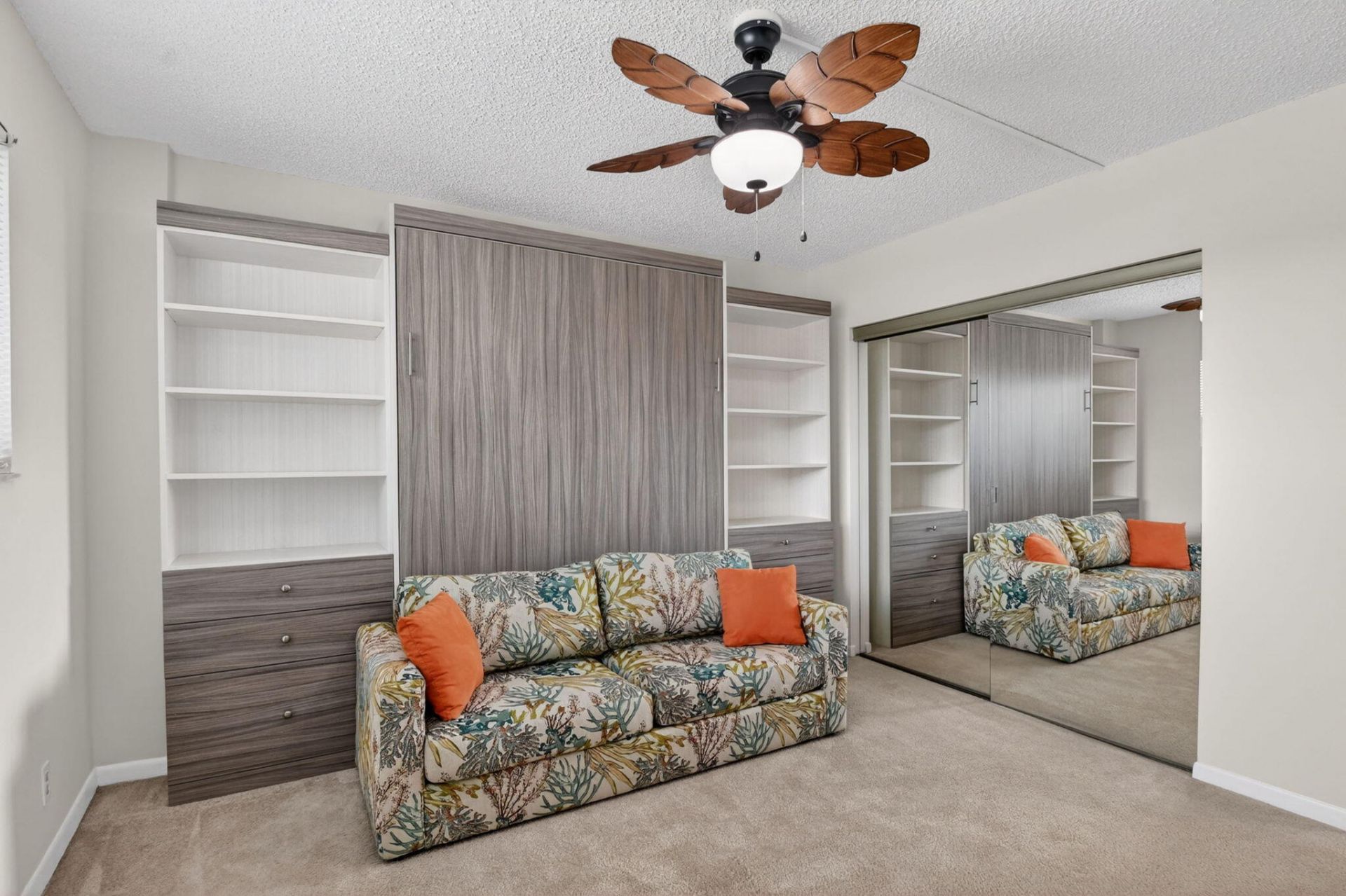 3425 Via Poinciana, Unit 403, Lake Worth, FL 33467 Photo