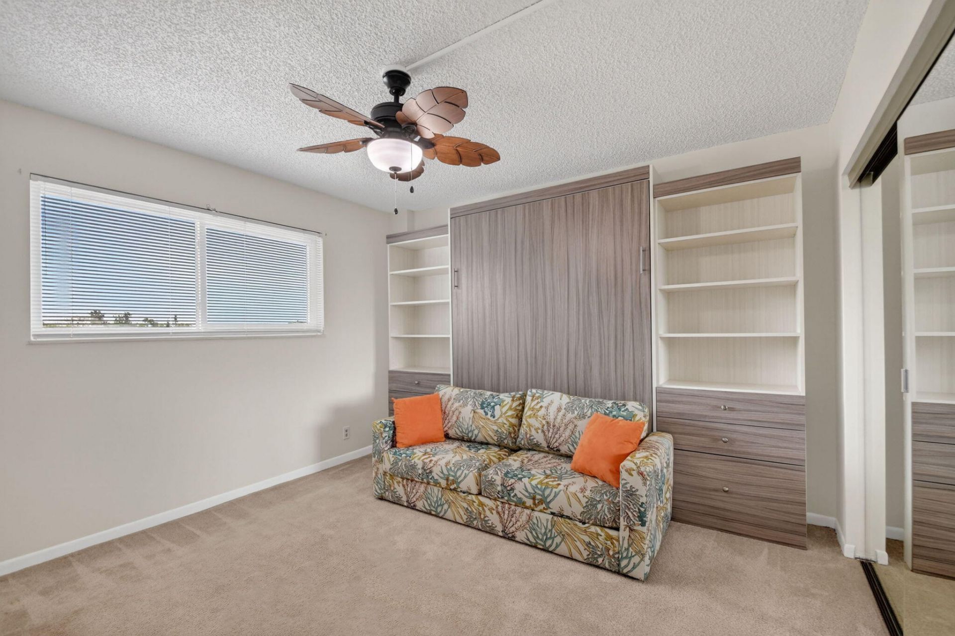 3425 Via Poinciana, Unit 403, Lake Worth, FL 33467 Photo
