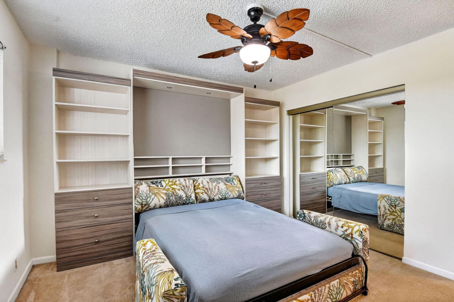 3425 Via Poinciana, Unit 403, Lake Worth, FL 33467 Photo