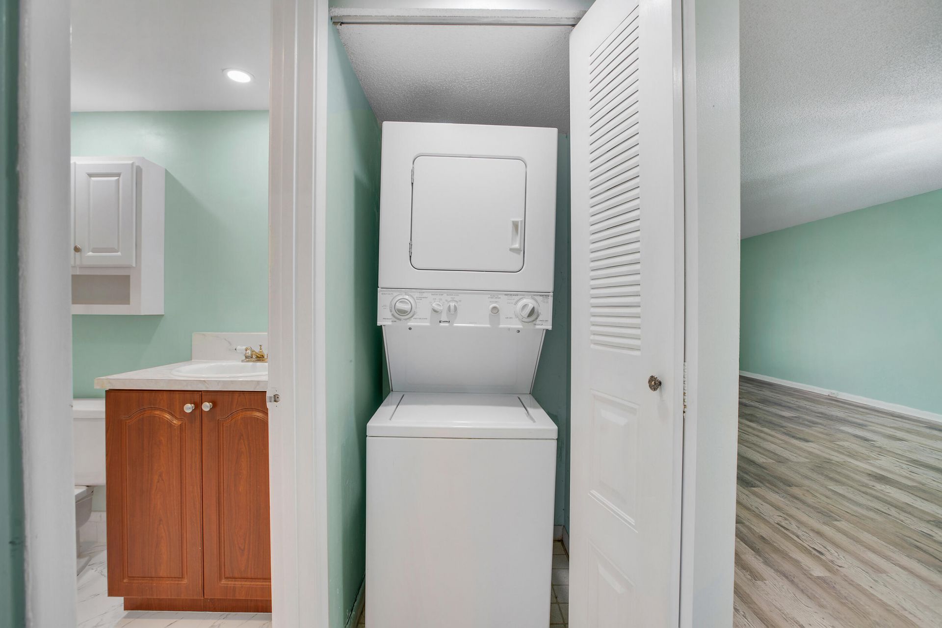 12800 SW 7th, Unit 206g, Pembroke Pines, FL 33027 Photo