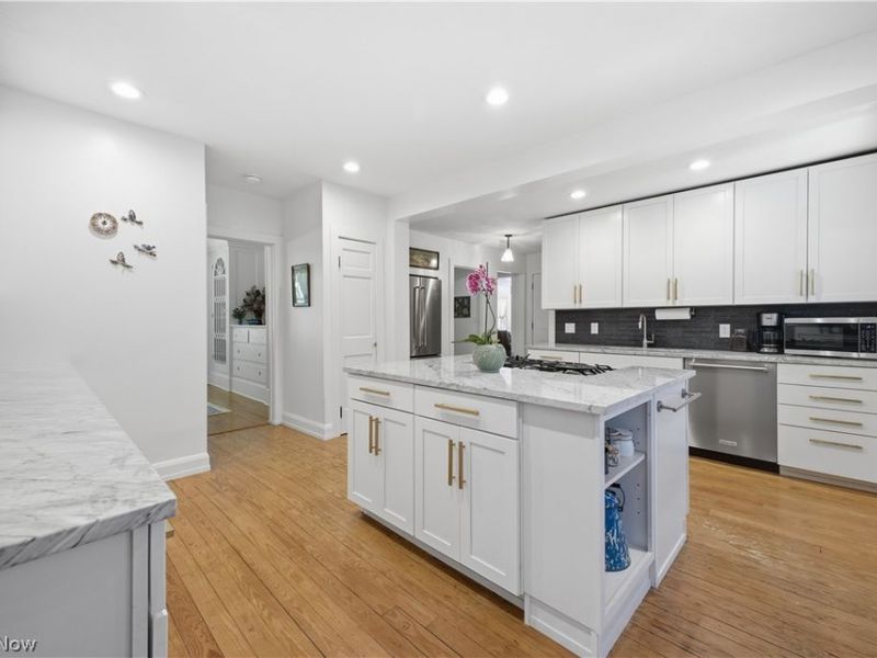 12 Riverside Drive, Poland, OH 44514 Photo 11