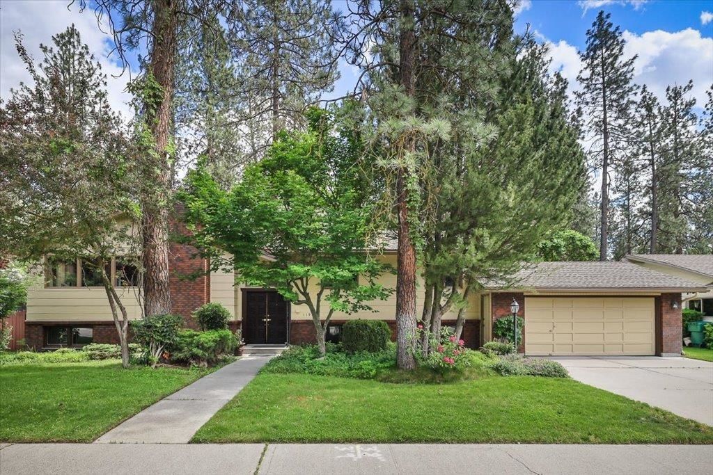11914 N Fairwood Dr primary photo