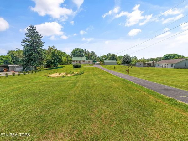 7708 Millertown Pike, Knoxville, TN 37924